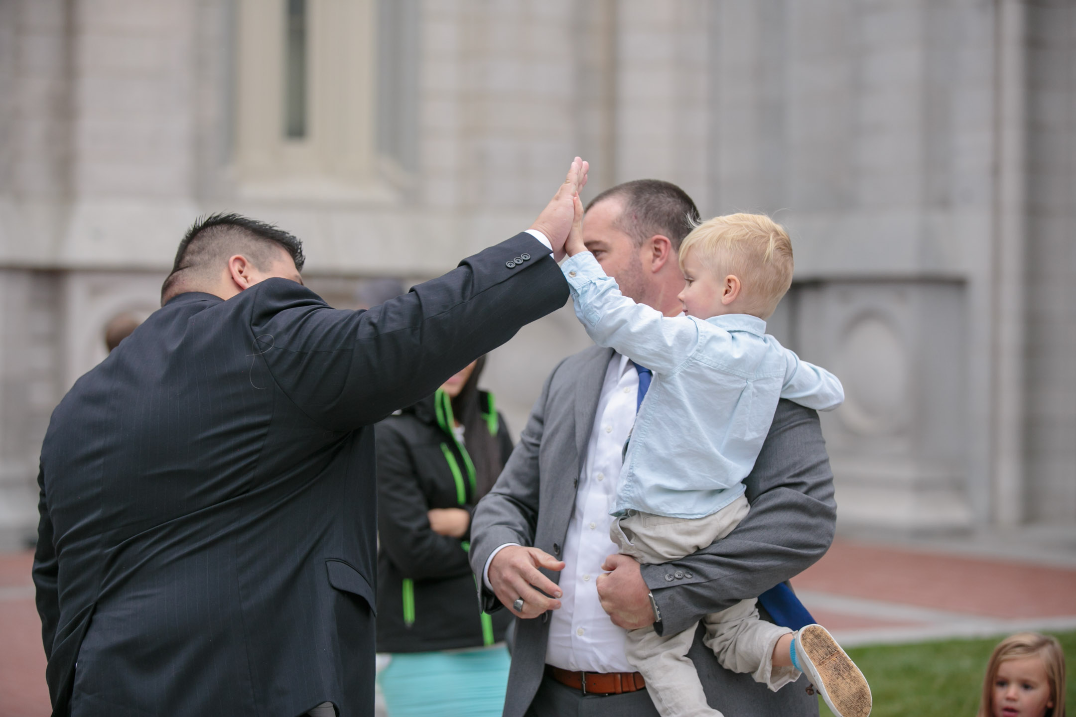 EK-Studios-Utah-Wedding-Photographers-Salt-Lake-City-Temple-Wedding-polynesian003-Blog