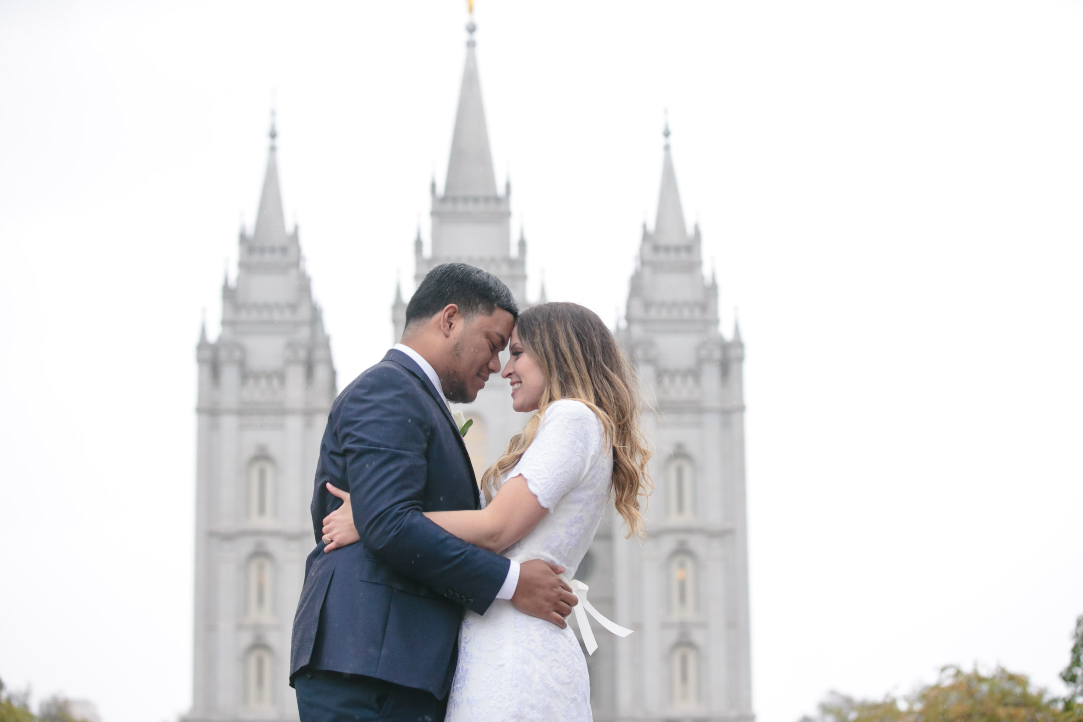 EK-Studios-Utah-Wedding-Photographers-Salt-Lake-City-Temple-Wedding-polynesian018-Blog