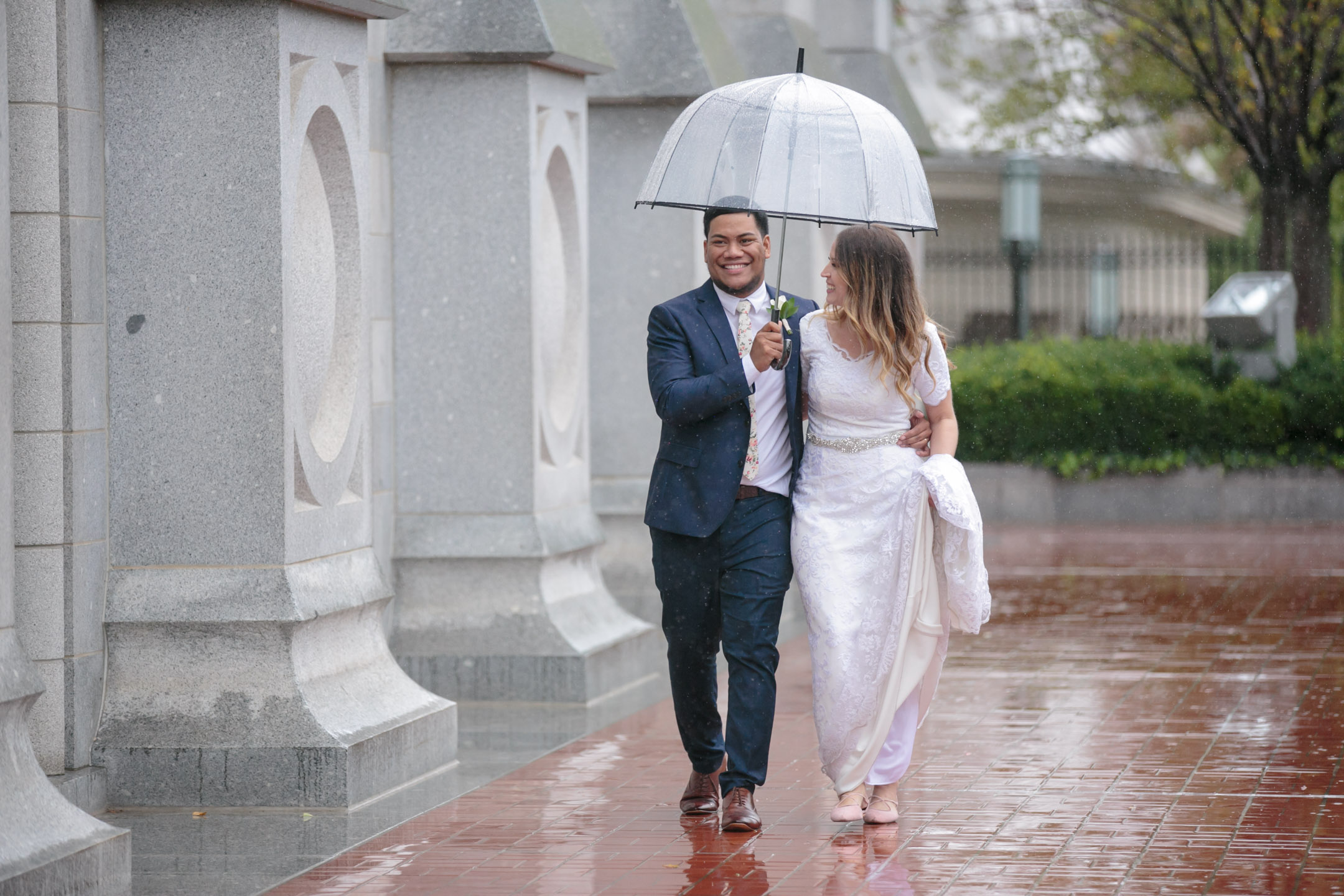 EK-Studios-Utah-Wedding-Photographers-Salt-Lake-City-Temple-Wedding-polynesian019-Blog