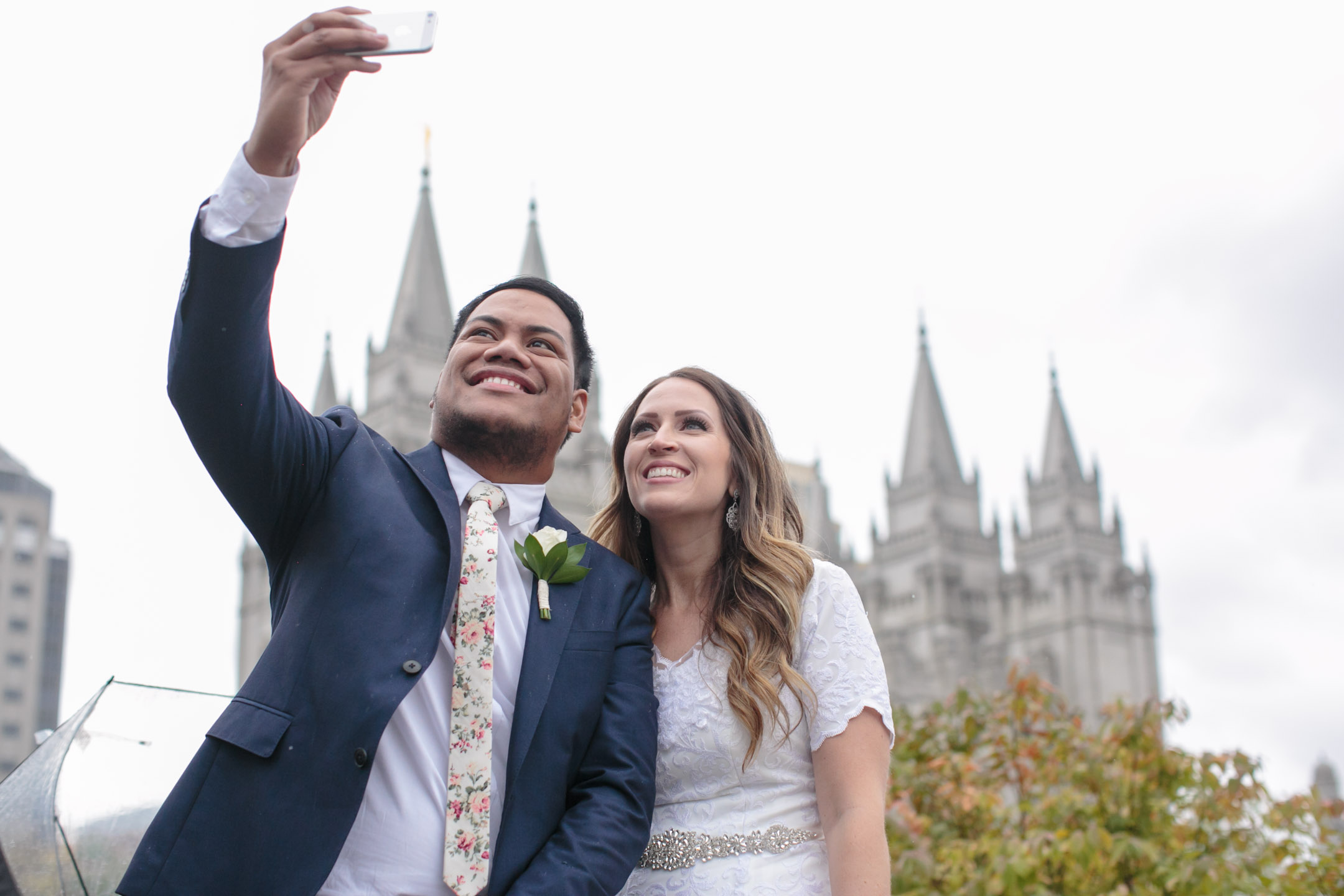 EK-Studios-Utah-Wedding-Photographers-Salt-Lake-City-Temple-Wedding-polynesian026-Blog