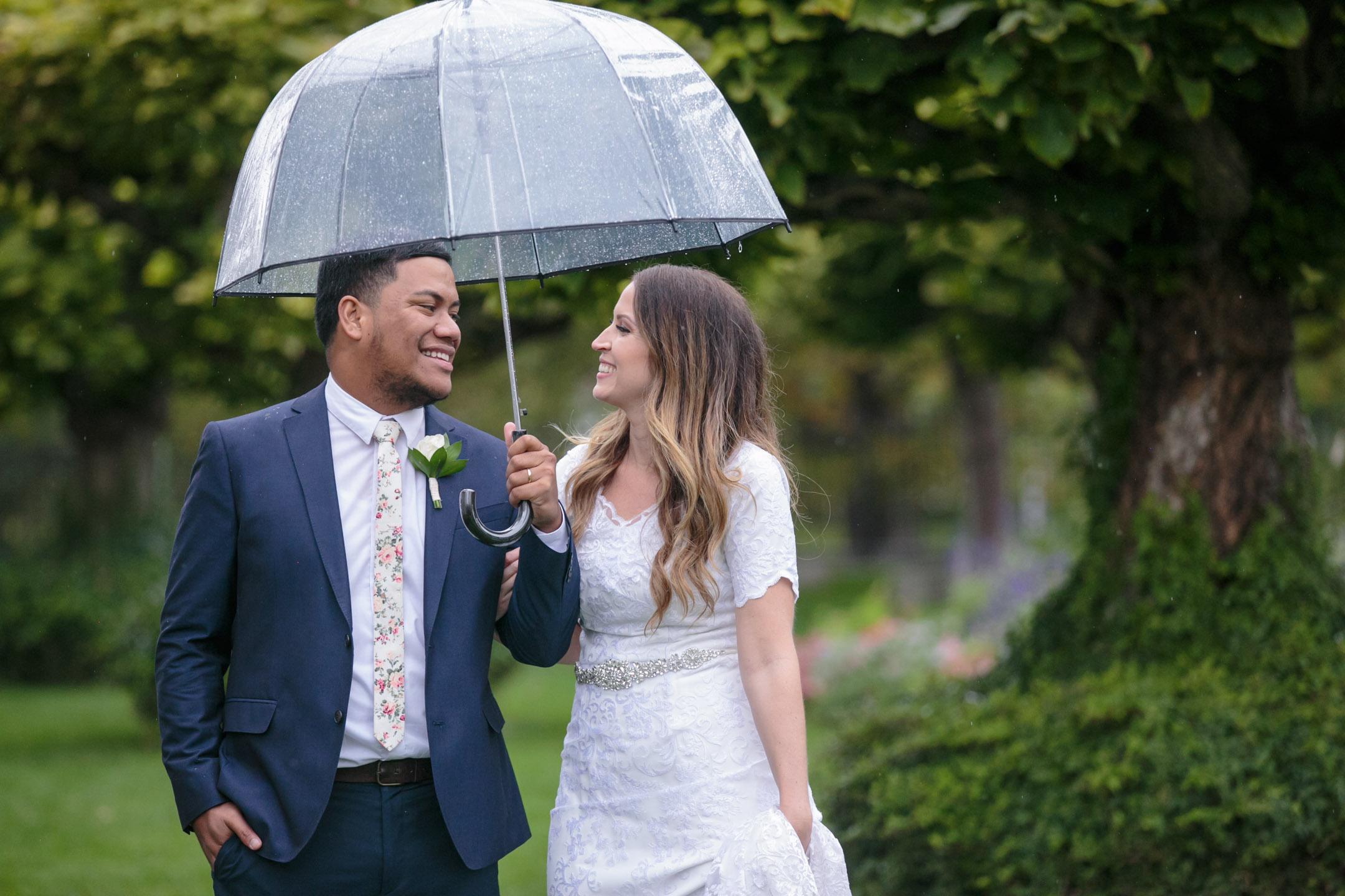 EK-Studios-Utah-Wedding-Photographers-Salt-Lake-City-Temple-Wedding-polynesian028-Blog