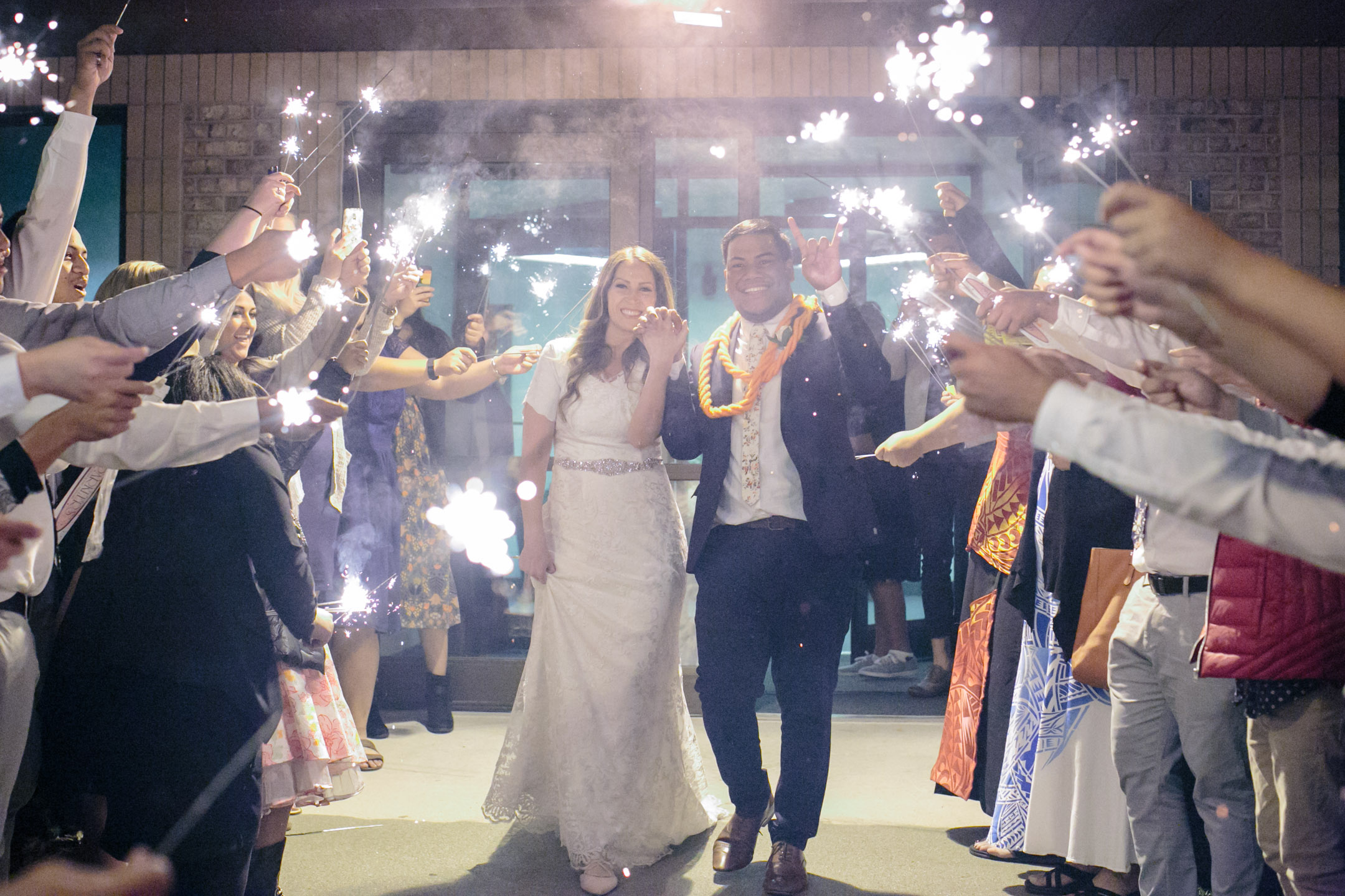 EK-Studios-Utah-Wedding-Photographers-Salt-Lake-City-Temple-Wedding-polynesian065-Blog