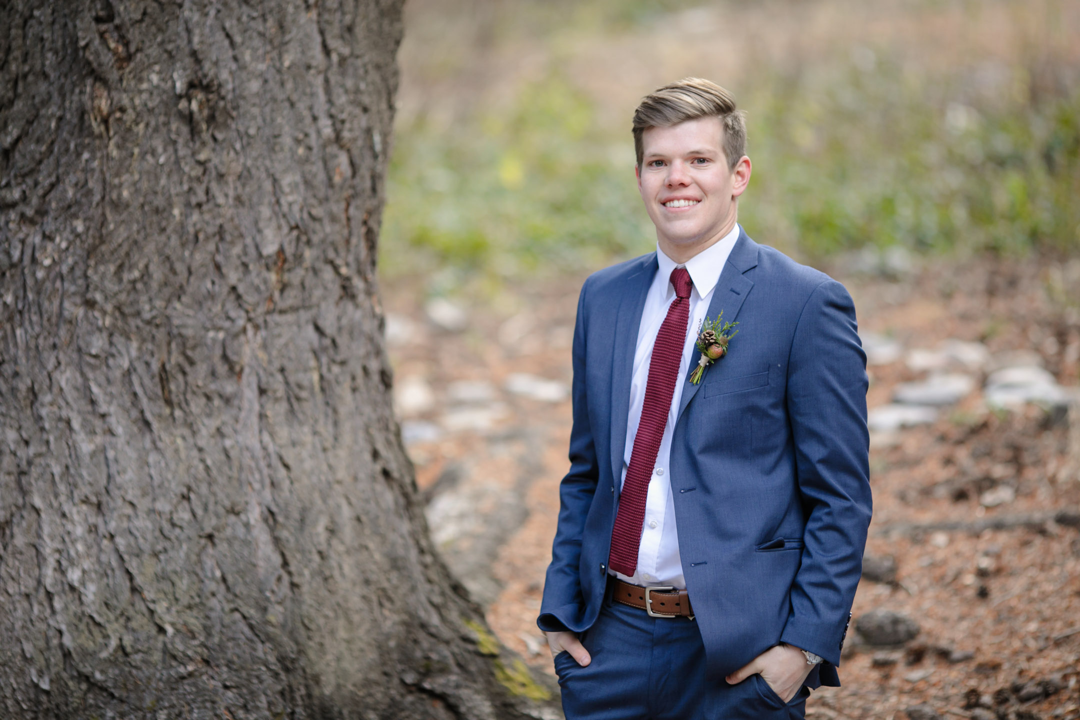 EK-Studios-Utah-Wedding-Photographers-Bridals-in-the-woods-pines-winter-dark-red-floral024-Blog