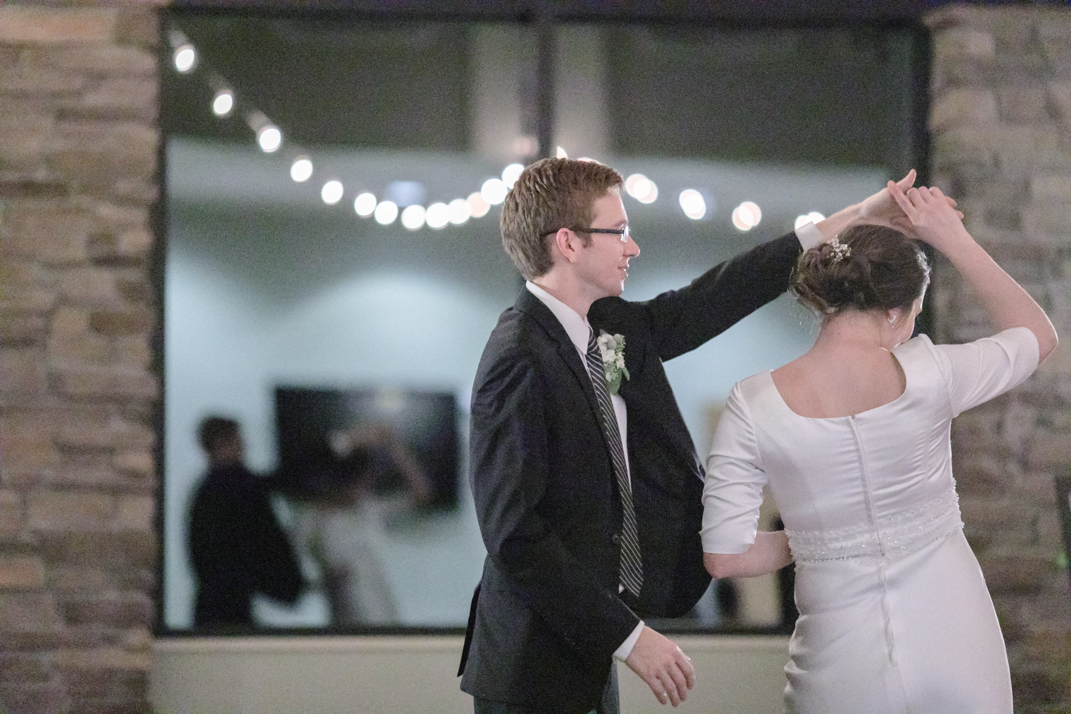 Provo-City-Center-Temple-WeddingEK-Studios-Utah-Wedding-Photographers-042-Blog