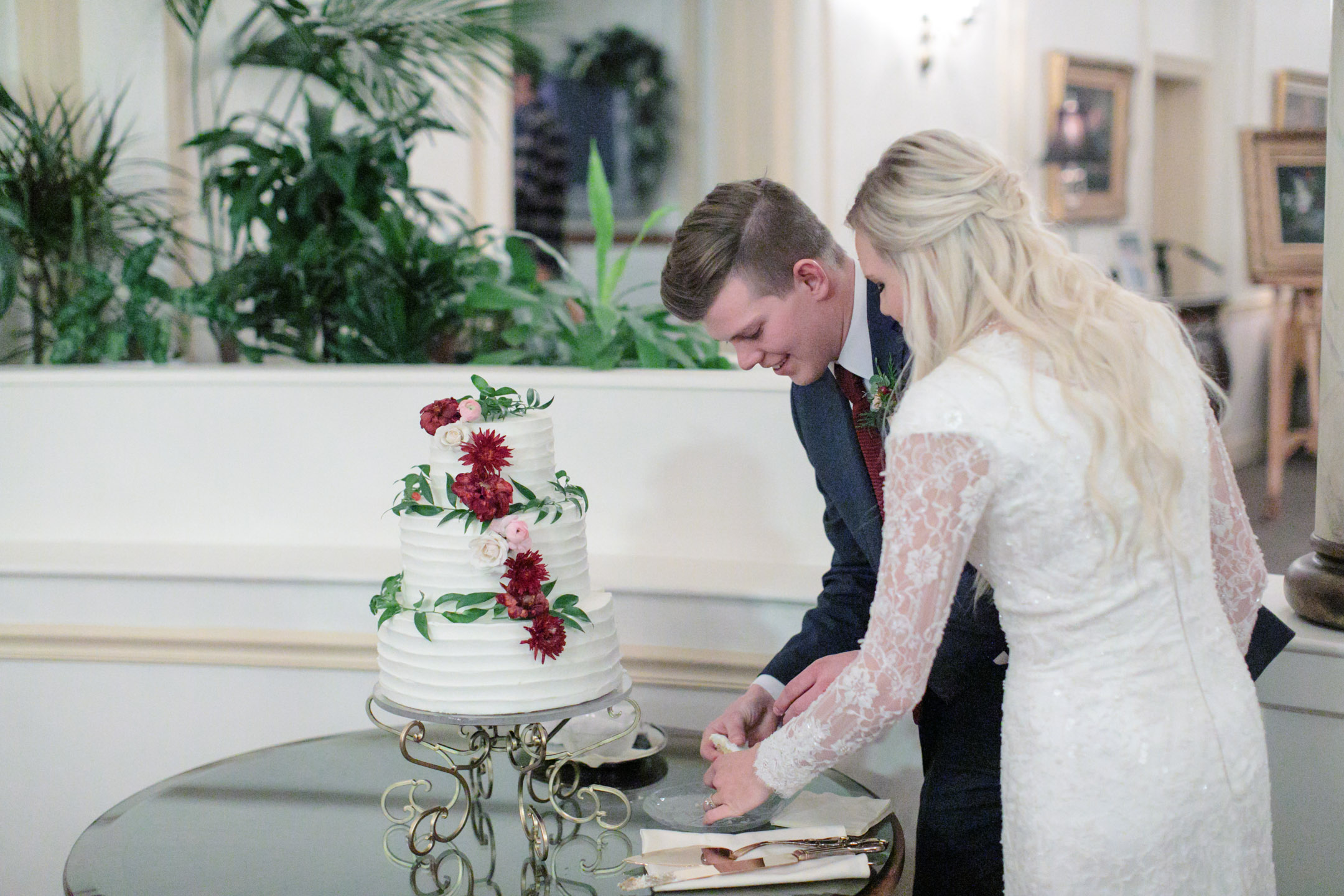 Salt-Lake-Temple-WeddingEK-Studios-Photo-Video-Utah-Wedding-Photographers-040-Blog