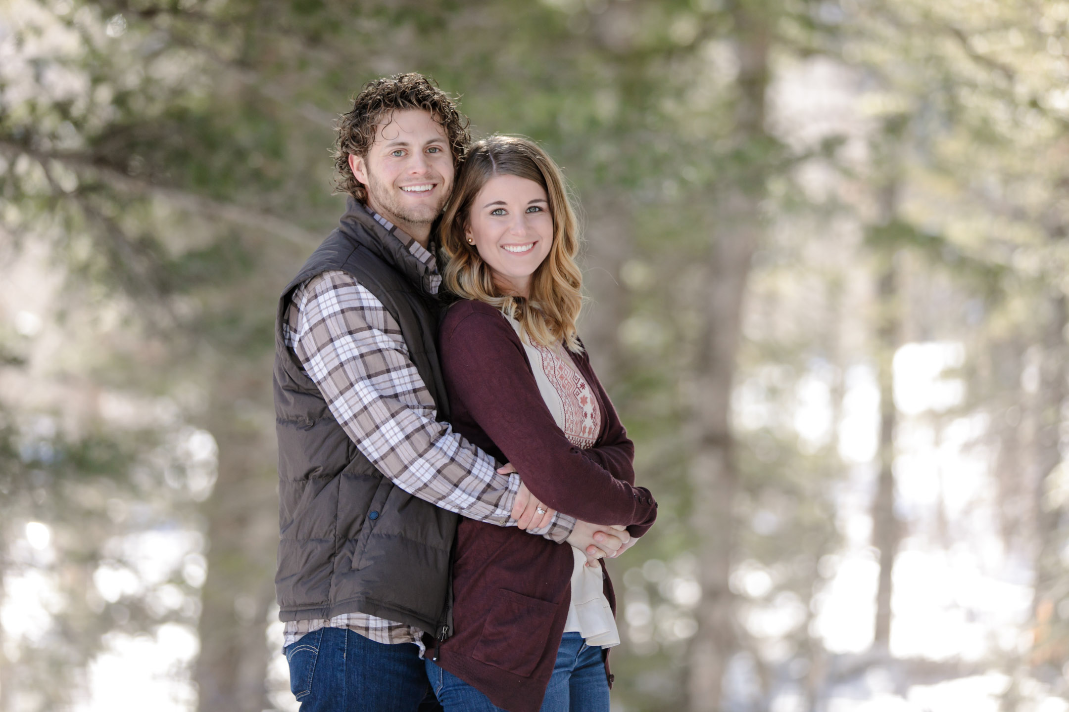 Winter-Family-Photos-Pines-snow-mountains-Utah-family-Photography-008-Blog