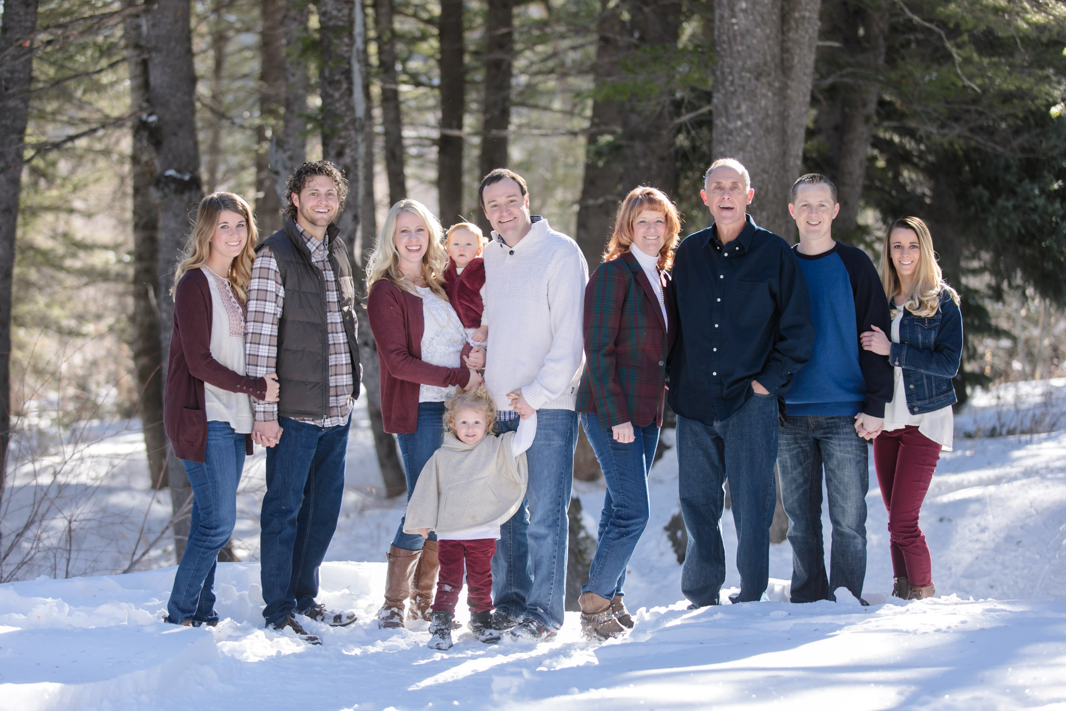 Winter-Family-Photos-Pines-snow-mountains-Utah-family-Photography-013-Blog