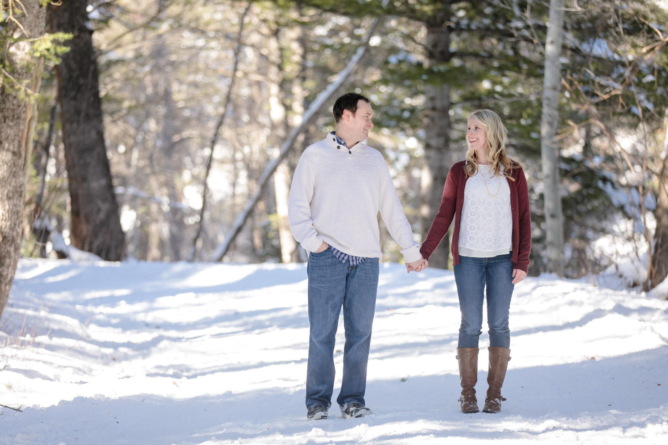 Winter-Family-Photos-Pines-snow-mountains-Utah-family-Photography-021-Blog