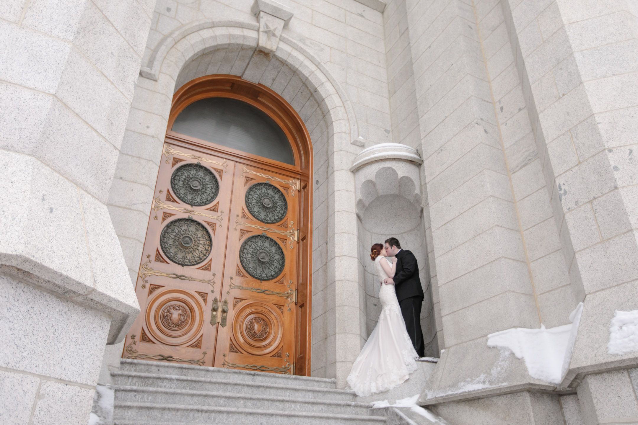SLC-Temple-Winter-WeddingEK-Studios-Photo-Video-Utah-Wedding-Photographers-022-Blog