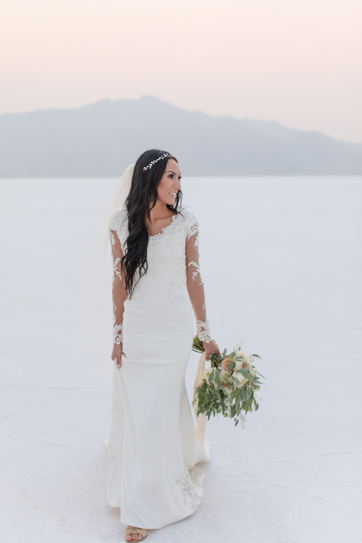 Salt-Flats-Bridal-photoshoot-romantic-10