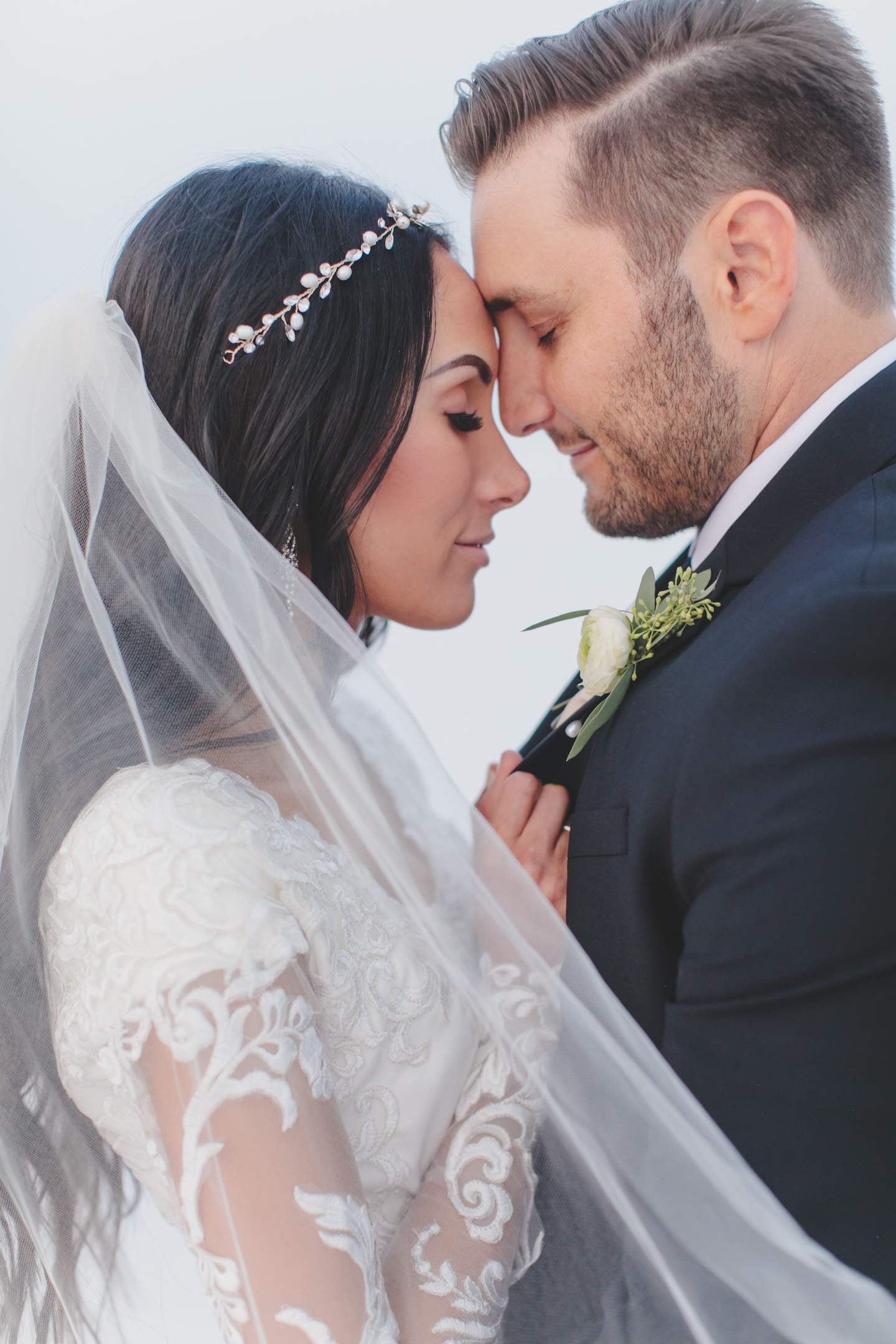 Salt-Flats-Bridal-photoshoot-romantic-3