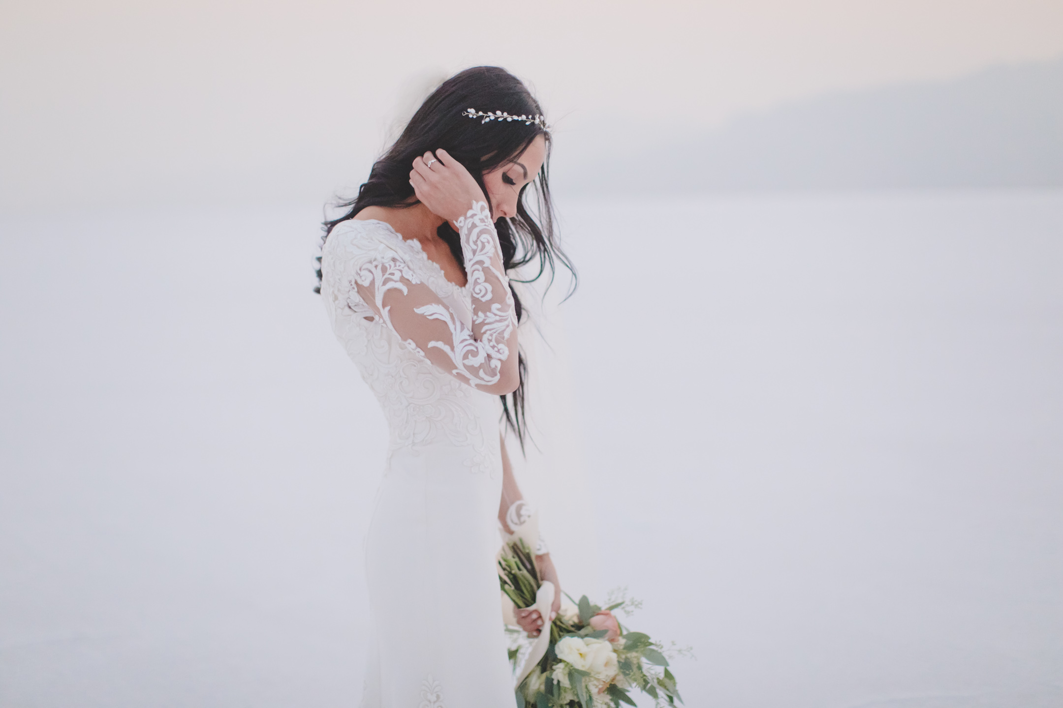 Salt-Flats-Bridal-photoshoot-romantic-5