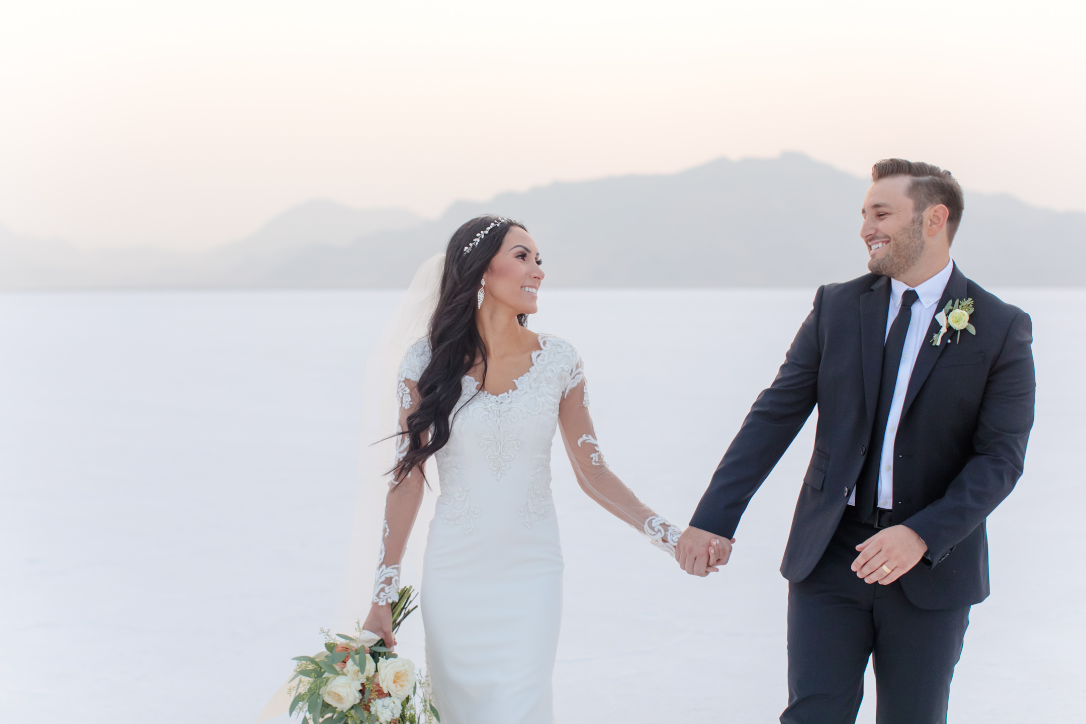 Salt-Flats-Bridal-photoshoot-romantic-7
