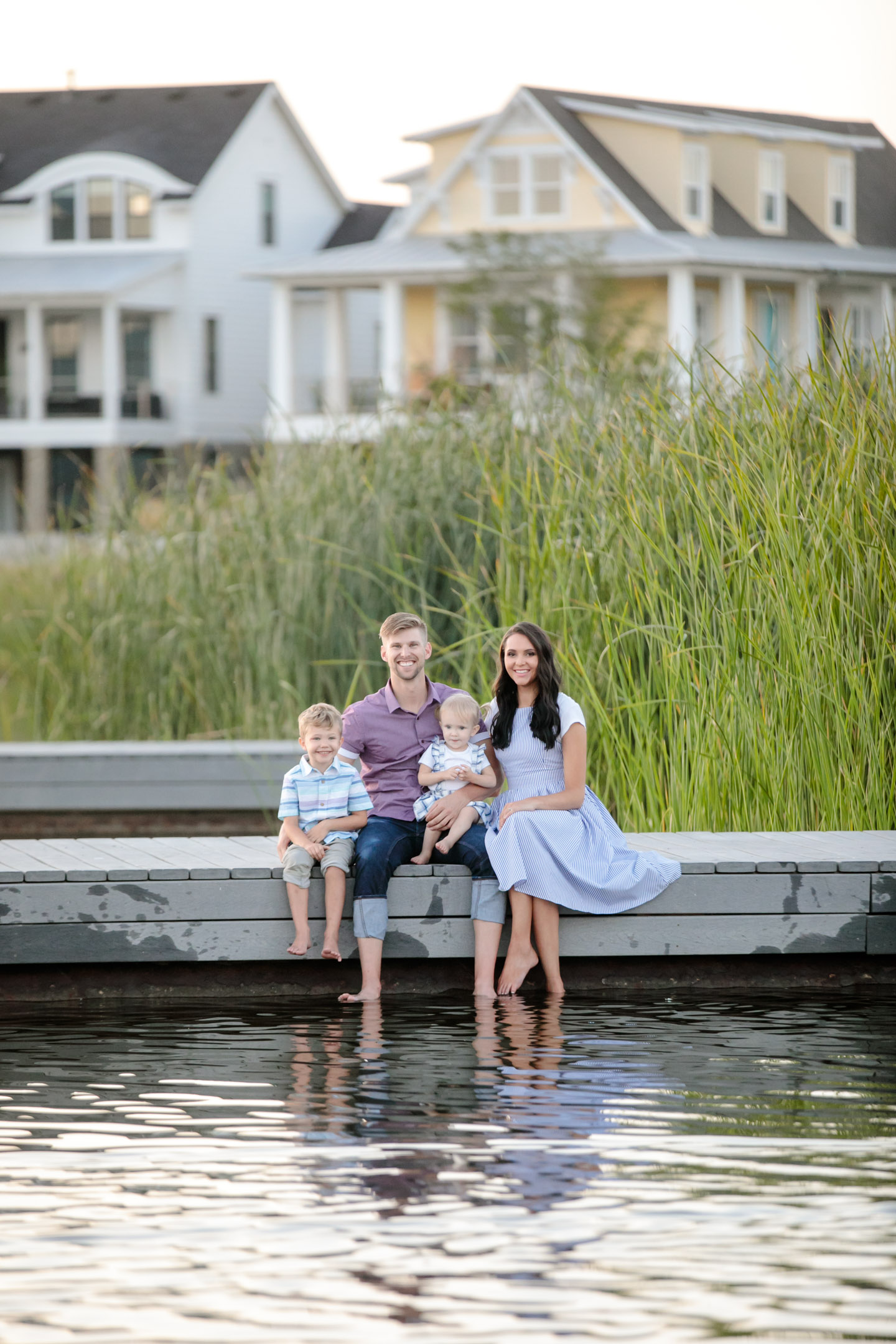 Family-Photos-on-a-Dock-Utah-Photographer-4