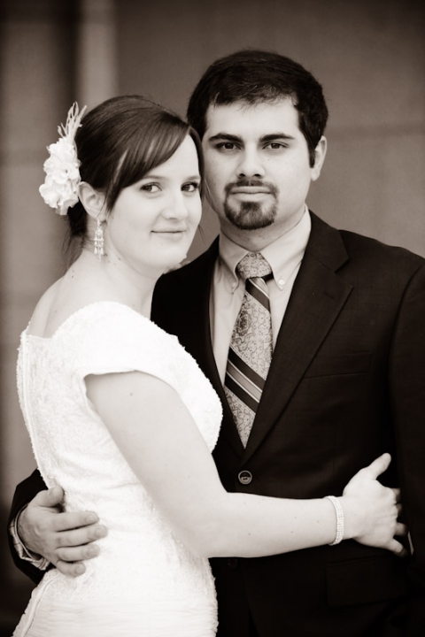 Bridals-2011-04-16-Melissa-Herschel-Utah-Wedding-and-Portrait-Photographer-Draper-Temple-Utah-Wedding-Photographer007IMG_1134-Blog(pp_w480_h720)
