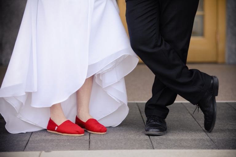 Bridals-2011-04-16-Melissa-Herschel-Utah-Wedding-and-Portrait-Photographer-Draper-Temple-Utah-Wedding-Photographer023IMG_0982-Blog(pp_w768_h511)
