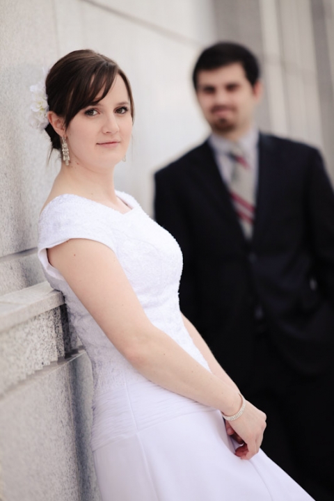 Bridals-2011-04-16-Melissa-Herschel-Utah-Wedding-and-Portrait-Photographer-Draper-Temple-Utah-Wedding-Photographer027IMG_1006-Blog(pp_w480_h720)