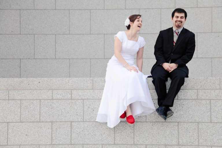 Bridals-2011-04-16-Melissa-Herschel-Utah-Wedding-and-Portrait-Photographer-Draper-Temple-Utah-Wedding-Photographer029IMG_1239-Blog(pp_w768_h511)