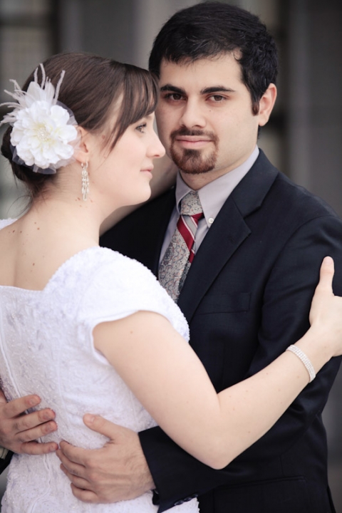 Bridals-2011-04-16-Melissa-Herschel-Utah-Wedding-and-Portrait-Photographer-Draper-Temple-Utah-Wedding-Photographer035IMG_0978-Blog(pp_w480_h720)
