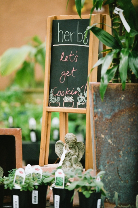 DETAILS-Utah-Wedding-and-Portrait-Photographer-Sun-River-Gardens-UT-Commercial-Work002Sun-River-Gardens-9-Blog(pp_w480_h723)