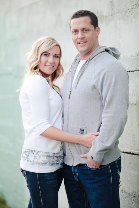 Engagements-2011-04-15-Kenzie-Matt-Utah-Wedding-and-Portrait-Photographer-SLC-Enagagement-Photographer023IMG_0506-Blog(pp_w480_h720)