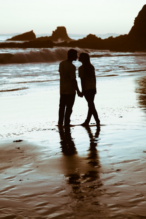 Engagments-2011-91-22-Megan-Danny-Utah-Wedding-and-Portrait-Photographer-Southern-California-Engagement-Wedding-photographer-CA041IMG_1244-Blog(pp_w480_h720)