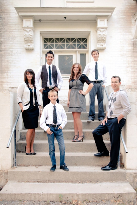 Family-Fowler-Utah-Wedding-and-Portrait-Photographer-Family-Photography-UT009IMG_0832-Blog(pp_w480_h720)
