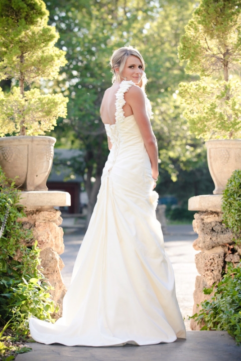 Bridals-2011-06-15-Chelsea-Kip-Utah-Wedding-and-Portrait-Photographer-Carnival-Bridals-UT039IMG_3298-Blog2(pp_w480_h720)