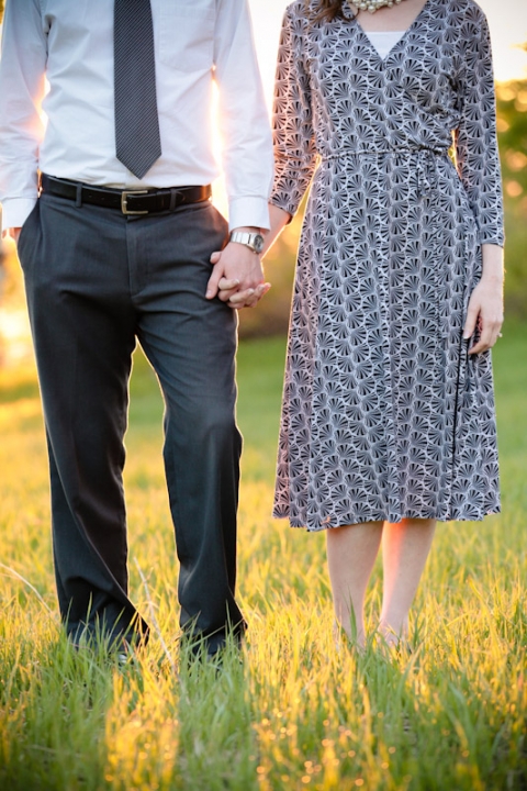 Engagements-2011-06-14-Aubrey-Jason-Utah-Wedding-and-Portrait-Photographer-UT-Nature-engagements-guitar-summer-love-027IMG_2332-Blog(pp_w480_h720)