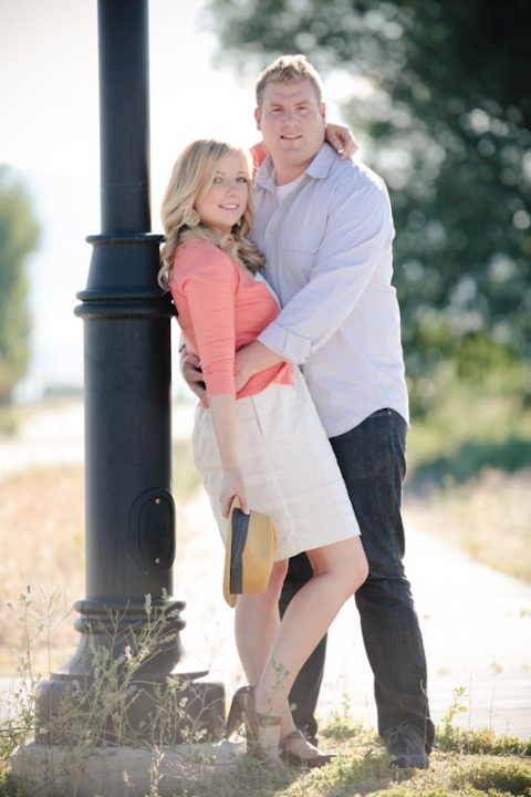 Engagements-2011-07-02-Whitney-Chris-Utah-Wedding-and-Portrait-Photographer-Elisabeth-Kate-Photography-UT-engagements004IMG_9939-Blog(pp_w480_h720)