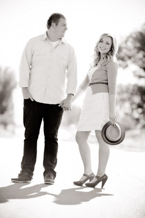 Engagements-2011-07-02-Whitney-Chris-Utah-Wedding-and-Portrait-Photographer-Elisabeth-Kate-Photography-UT-engagements005IMG_9919-Blog(pp_w480_h720)