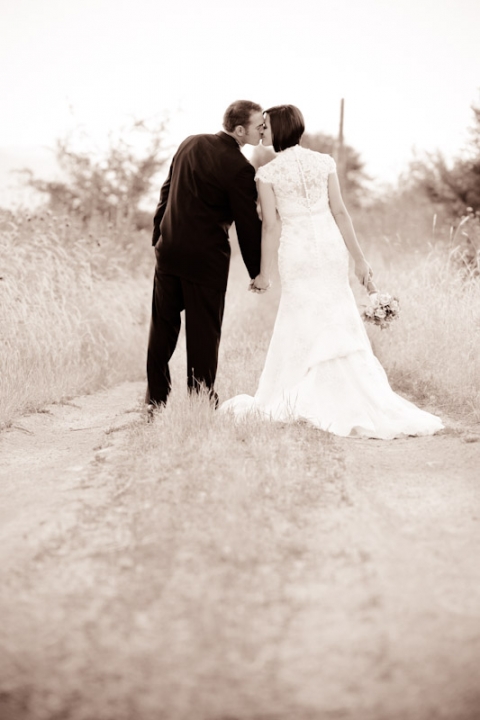 Bridals-2011-07-09-Tori-Duane-Utah-Wedding-and-Portrait-Photographer-Elisabeth-Kate-photography-UT026IMG_2788-Blog(pp_w480_h720)