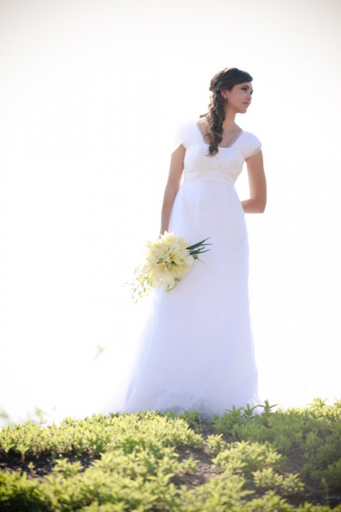 Bridals-2011-08-15-Myrinda-Johnson-Utah-Wedding-and-Portrait-Photographer-Bridals-utah016IMG_7033-Blog(pp_w480_h720)