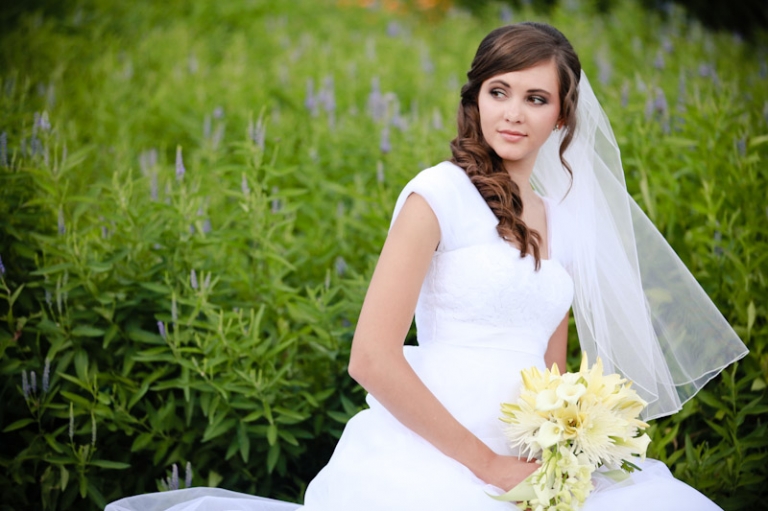 Bridals-2011-08-15-Myrinda-Johnson-Utah-Wedding-and-Portrait-Photographer-Bridals-utah029IMG_6920-Blog(pp_w768_h511)