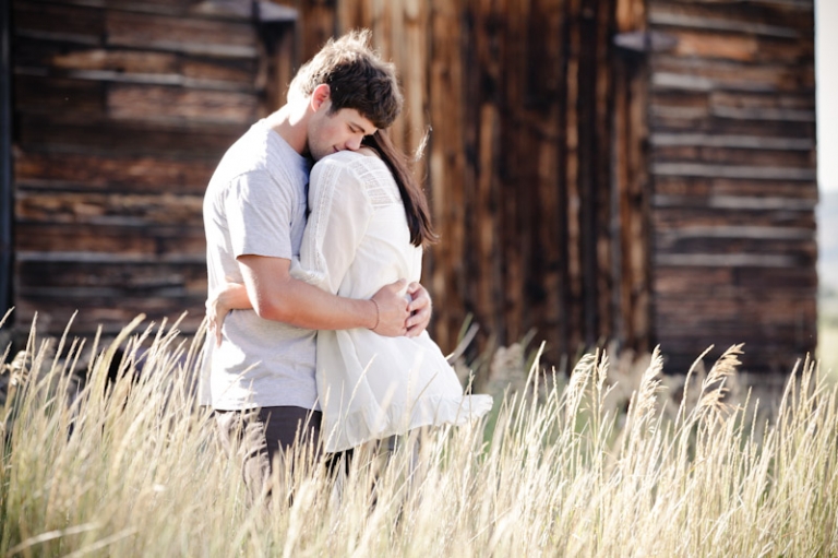 Engagements-2011-08-17-Ali-Mike-Utah-Wedding-and-Portrait-Photographer-Engagement-photography014IMG_7837-Blog(pp_w768_h511)