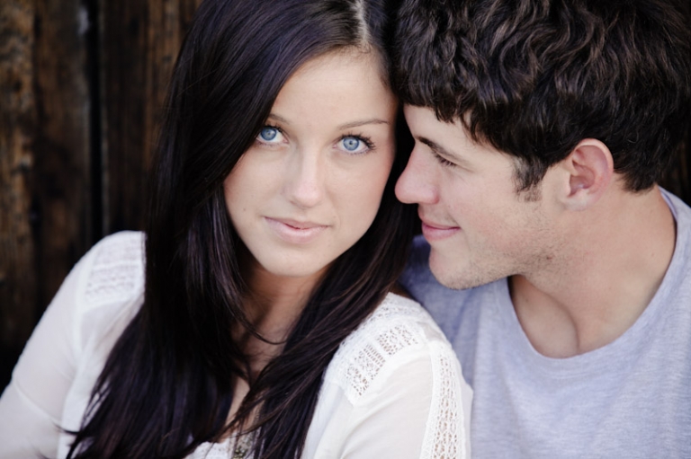 Engagements-2011-08-17-Ali-Mike-Utah-Wedding-and-Portrait-Photographer-Engagement-photography016IMG_7888-Blog(pp_w768_h511)
