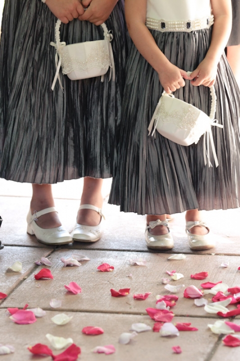 Wedding-2011-08-18-Michelle-Justin-Utah-Wedding-and-Portrait-Photographer-Red-Butte-Gardens014IMG_9753-Blog(pp_w480_h720)