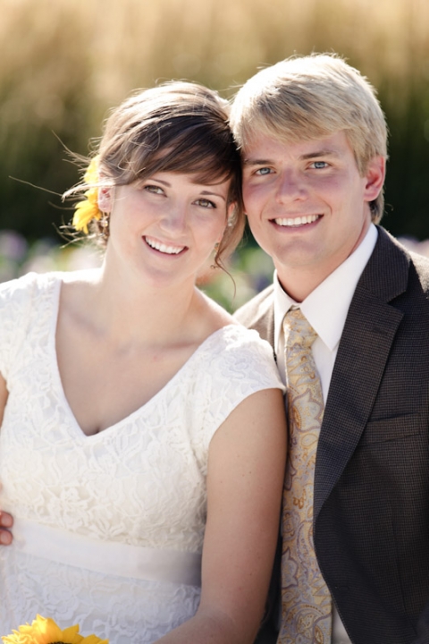 Bridals-2011-08-29-Sarah-Max-Utah-Wedding-and-Portrait-Photographer-Picnic-Wedding-Reception008IMG_3911-Blog1(pp_w480_h720)