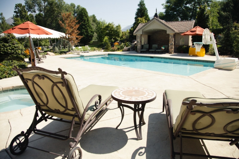 Wedding-2011-09-02-Sarah-Max-Utah-Wedding-and-Portrait-Photographer-Picnic-Wedding-Reception036IMG_5518-Blog(pp_w768_h511)