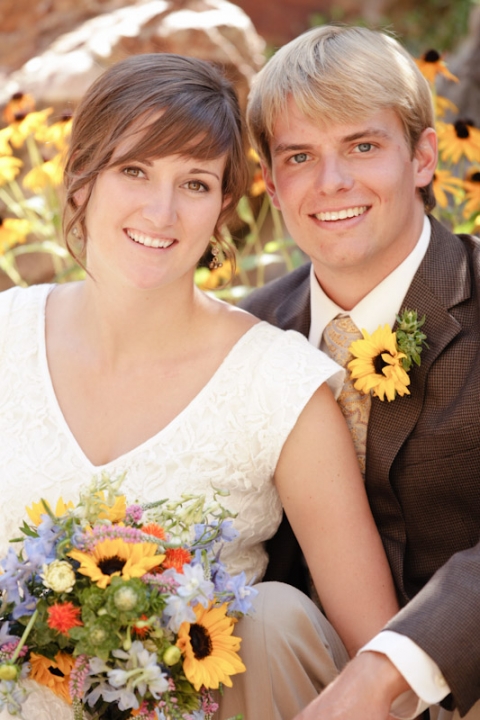 Wedding-2011-09-02-Sarah-Max-Utah-Wedding-and-Portrait-Photographer-Picnic-Wedding-Reception047IMG_5547-Blog(pp_w480_h720)