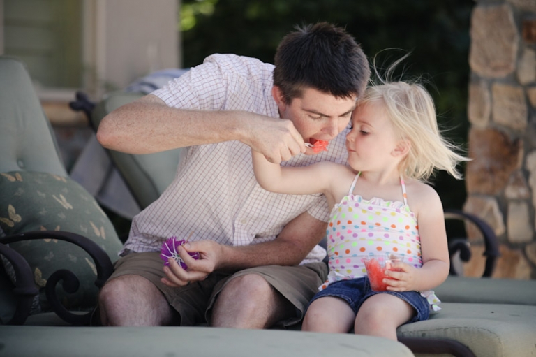 Wedding-2011-09-02-Sarah-Max-Utah-Wedding-and-Portrait-Photographer-Picnic-Wedding-Reception074IMG_5905-Blog(pp_w768_h511)