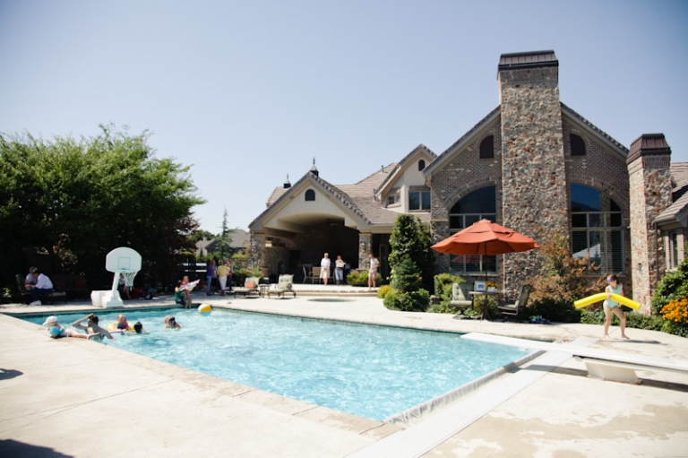 Wedding-2011-09-02-Sarah-Max-Utah-Wedding-and-Portrait-Photographer-Picnic-Wedding-Reception081IMG_5941-Blog(pp_w768_h511)