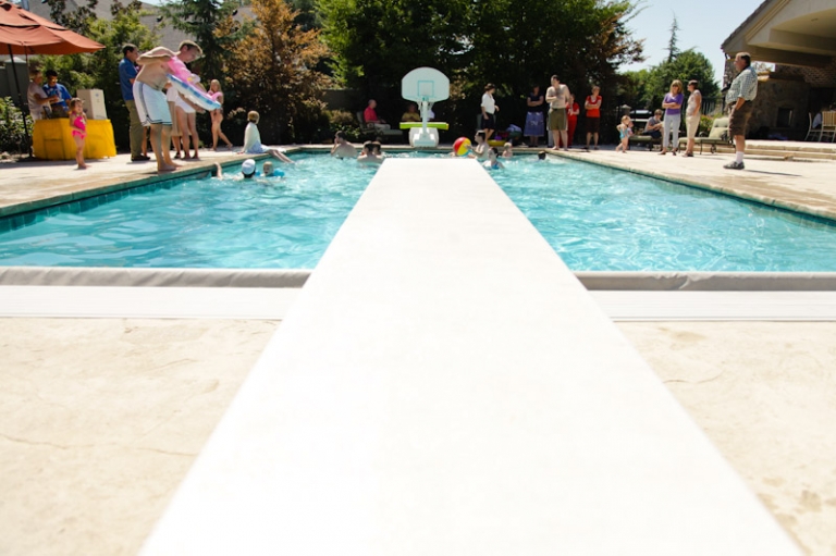 Wedding-2011-09-02-Sarah-Max-Utah-Wedding-and-Portrait-Photographer-Picnic-Wedding-Reception086IMG_6009-Blog(pp_w768_h511)