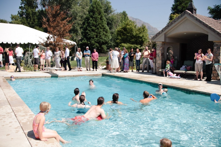 Wedding-2011-09-02-Sarah-Max-Utah-Wedding-and-Portrait-Photographer-Picnic-Wedding-Reception093IMG_0080-Blog(pp_w768_h511)