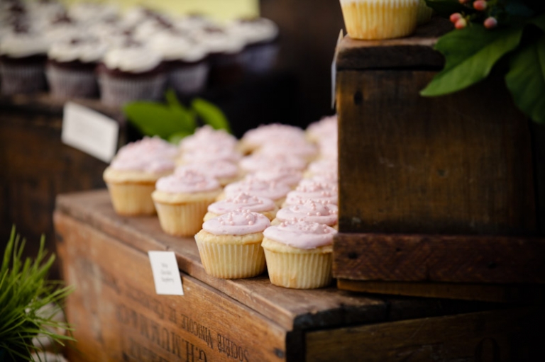 Wedding-2011-09-03-Sadey-Brett-Utah-Wedding-and-Portrait-Photographer-Picnic-Wedding-UT014IMG_7843-Blog1(pp_w768_h511)