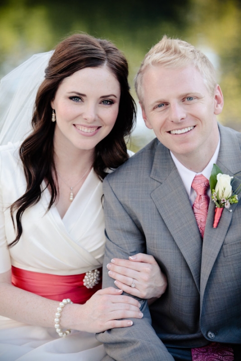 Bridals-2011-08-02-Aubrey-Jason-Utah-Wedding-and-Portrait-Photographer-SLC-Temple008IMG_9453-Blog(pp_w480_h720)