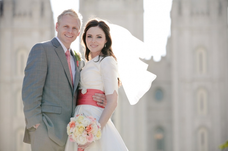 Bridals-2011-08-02-Aubrey-Jason-Utah-Wedding-and-Portrait-Photographer-SLC-Temple036IMG_9581-Blog(pp_w768_h511)