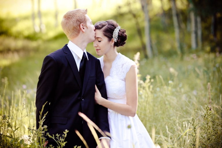 Bridals-2011-08-02-Stephanie-John-Utah-Wedding-and-Portrait-Photographer-Canyon-Bridals012IMG_9963-Blog(pp_w768_h511)
