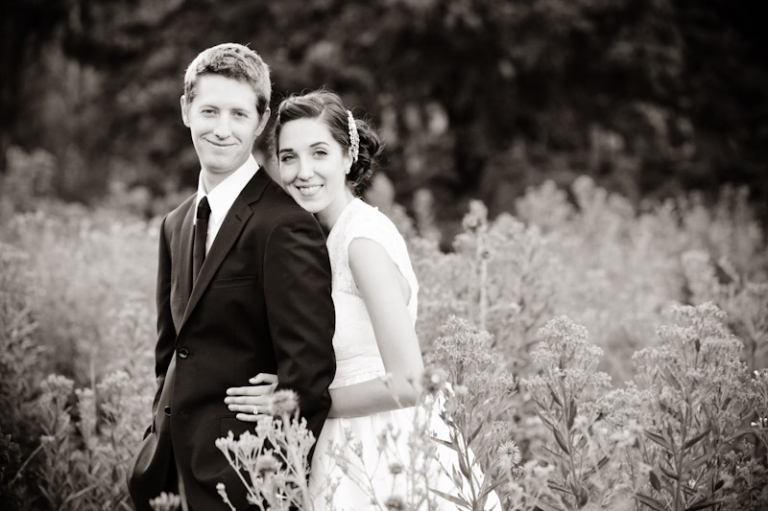 Bridals-2011-08-02-Stephanie-John-Utah-Wedding-and-Portrait-Photographer-Canyon-Bridals026IMG_0321-Blog(pp_w768_h511)