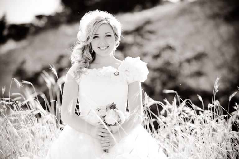 Bridals-2011-08-05-Whitney-Chris-Utah-Wedding-and-Portrait-Photographer-Summer-Bridals003IMG_1917-Blog(pp_w768_h511)